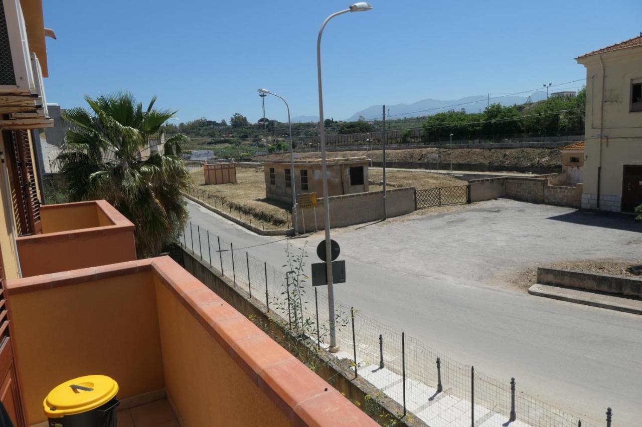 Casa Vacanza Accetta Trappeto  Exteriér fotografie